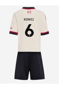 Liverpool Milos Kerkez #6 Jalkapallovaatteet Lasten Vieraspeliasu 2025-26 Lyhythihainen (+ Lyhyet housut)
